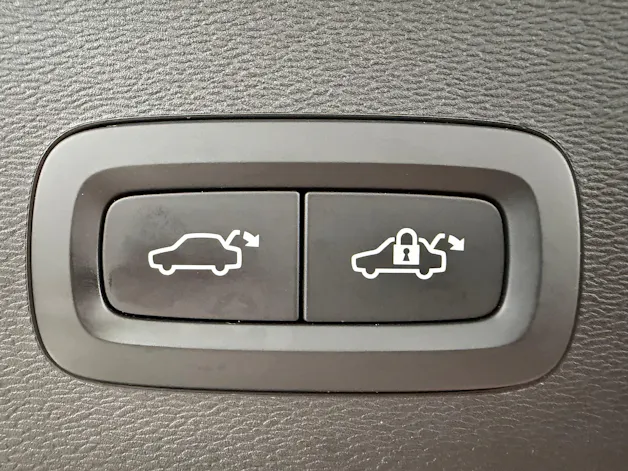 VOLVO C40 P8 Twin Recharge AWD