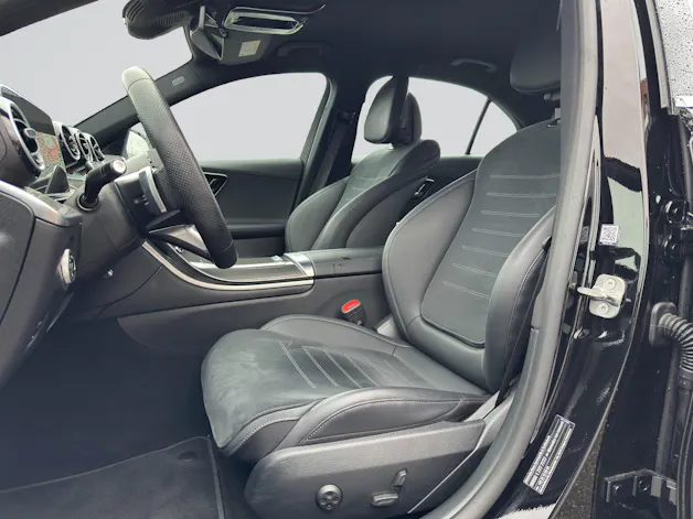 MERCEDES-BENZ C 220 d AMG