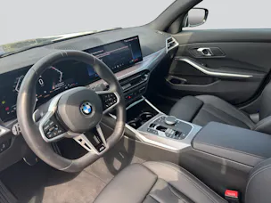BMW 320i M Sport Pro Steptronic