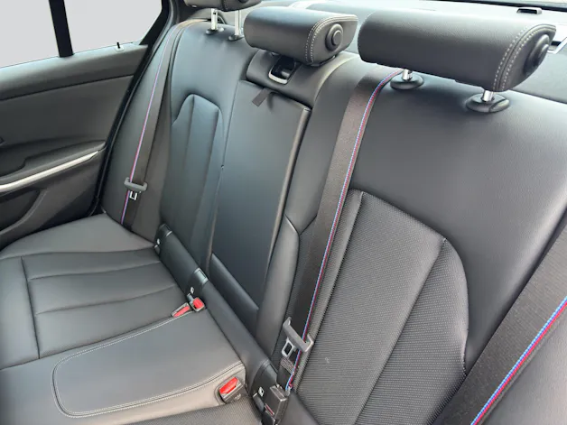 BMW 320i M Sport Pro Steptronic