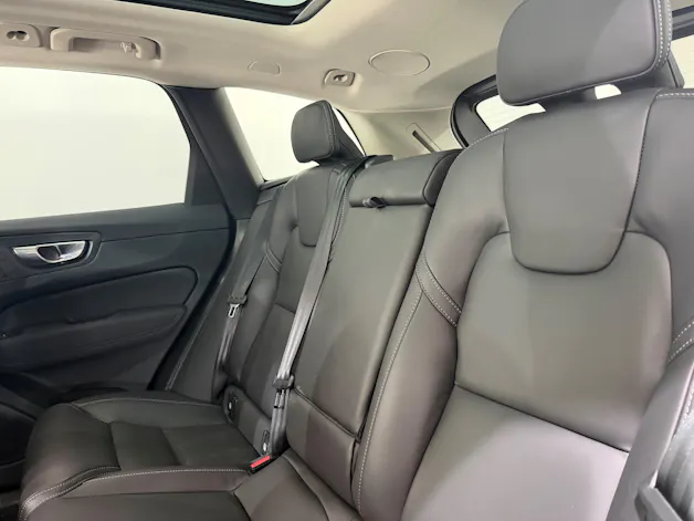 VOLVO XC60 2.0 T6 TE Ultra Dark eAWD