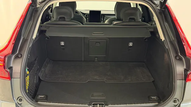 VOLVO XC60 2.0 T6 TE Ultra Dark eAWD