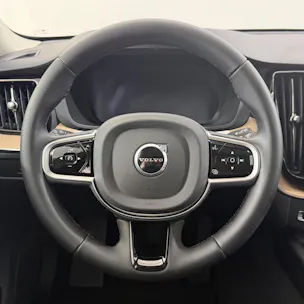 VOLVO XC60 2.0 T6 TE Ultra Dark eAWD