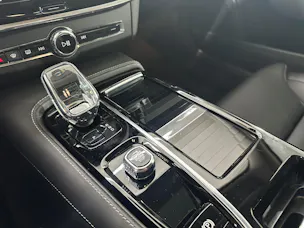VOLVO S90 2.0 T8 TE Ultimate Dark eA