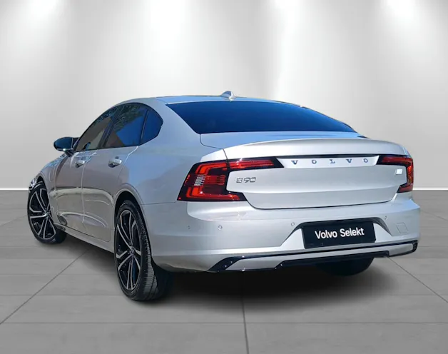 VOLVO S90 2.0 T8 TE Ultimate Dark eA