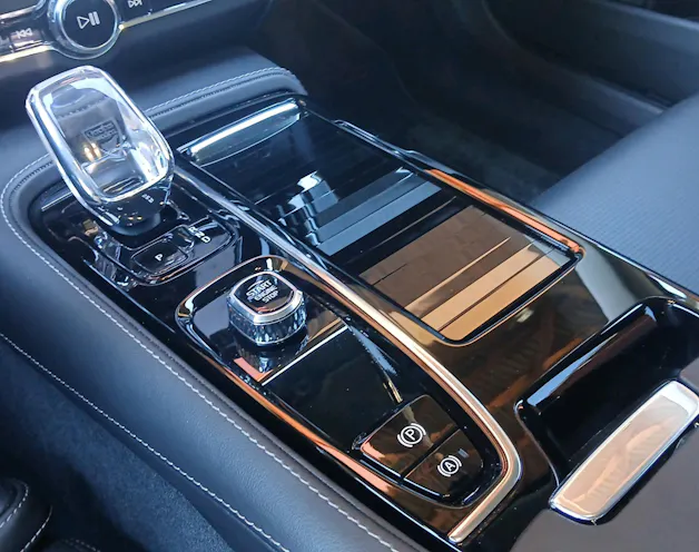 VOLVO S90 2.0 T8 TE Ultimate Dark eA