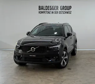 VOLVO XC40 2.0 B3 MH Plus Dark