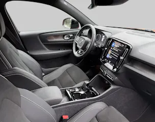 VOLVO XC40 1.5 T4 PiH R-Design