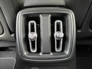 VOLVO XC40 1.5 T4 PiH R-Design