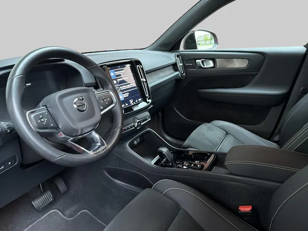 VOLVO XC40 1.5 T4 PiH R-Design