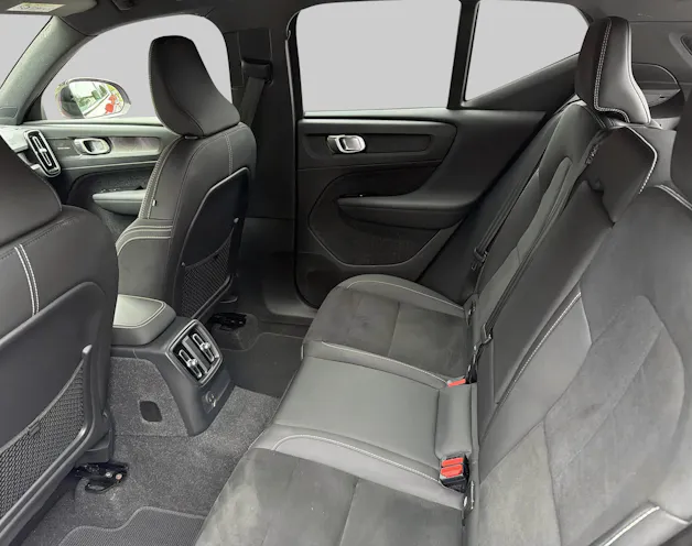 VOLVO XC40 1.5 T4 PiH R-Design