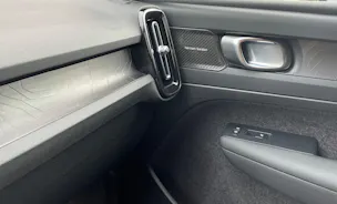VOLVO XC40 1.5 T4 PiH R-Design