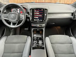VOLVO XC40 1.5 T4 PiH R-Design