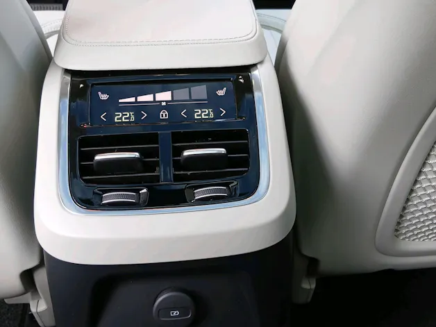 VOLVO XC90 2.0 T8 TE Ultimate Bright