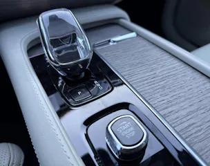 VOLVO XC90 2.0 T8 TE Ultimate Bright