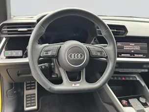 AUDI S3 Limousine 2.0 TFSI quattro S-tronic