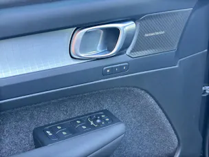 VOLVO XC40 B3 Plus Black Edition