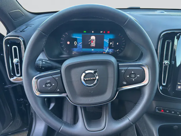 VOLVO XC40 B3 Plus Black Edition