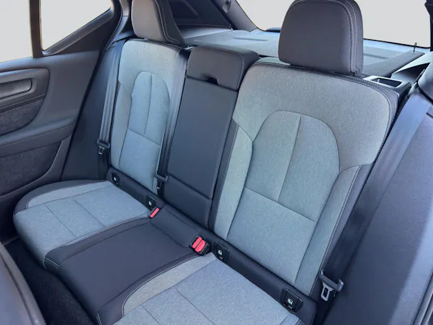 VOLVO XC40 B3 Plus Black Edition