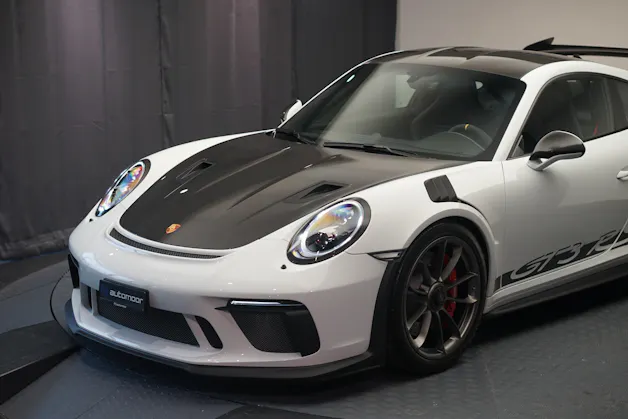 PORSCHE 911 GT3 RS PDK *Weissach*