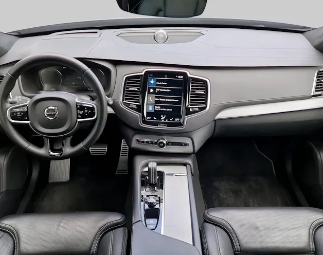 VOLVO XC90 T8 eAWD R-Design