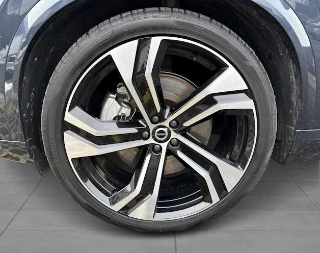 VOLVO XC90 T8 eAWD R-Design