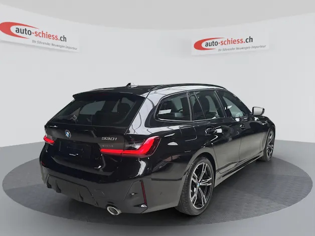 BMW 330i Touring xDrive Steptronic M Sport