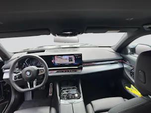 BMW 520d M Sport Pro 48V Touring Steptronic sDrive