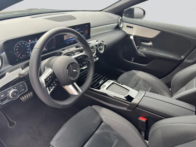 MERCEDES-BENZ CLA 200 d 7G-DCT AMG Edition
