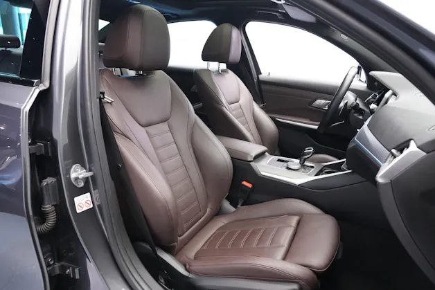 BMW M340d xDrive 48V Steptronic Sport *CH-Fahrzeug* *Glasdach* *HuD*
