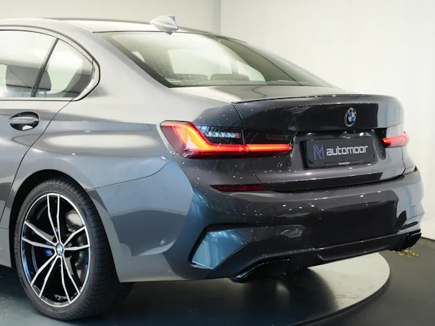BMW M340d xDrive 48V Steptronic Sport *CH-Fahrzeug* *Glasdach* *HuD*
