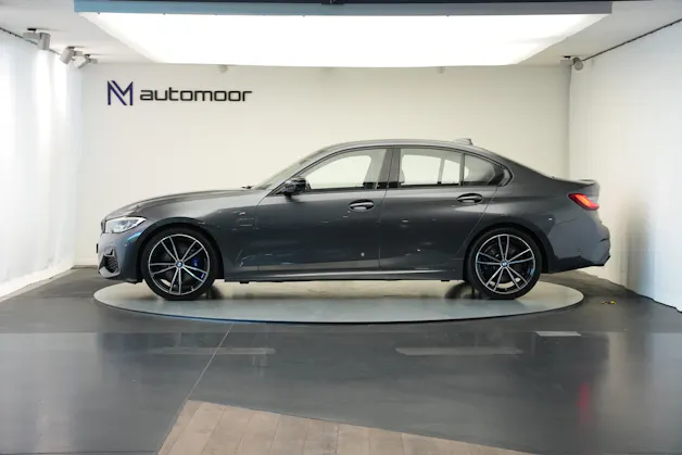 BMW M340d xDrive 48V Steptronic Sport *CH-Fahrzeug* *Glasdach* *HuD*