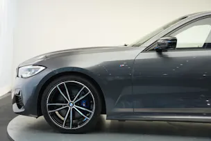 BMW M340d xDrive 48V Steptronic Sport *CH-Fahrzeug* *Glasdach* *HuD*
