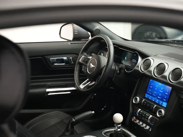 FORD Mustang Fastback 5.0 V8 Mach 1 *Handschalter*