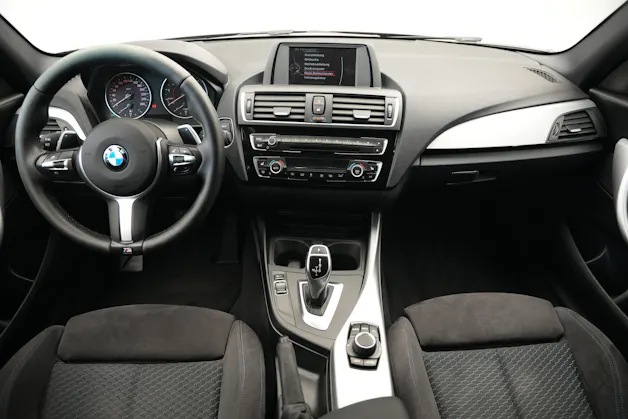 BMW M140i xDrive Steptronic *CH-Fahrzeug*