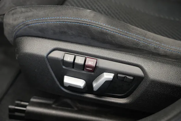 BMW M140i xDrive Steptronic *CH-Fahrzeug*