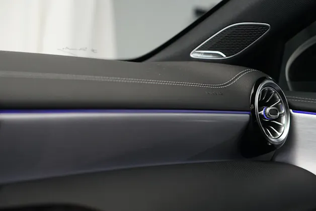 MERCEDES-BENZ A 45 S AMG 4Matic+ Speedshift *CH-Fahrzeug* *Pano* *Performance Sitze*