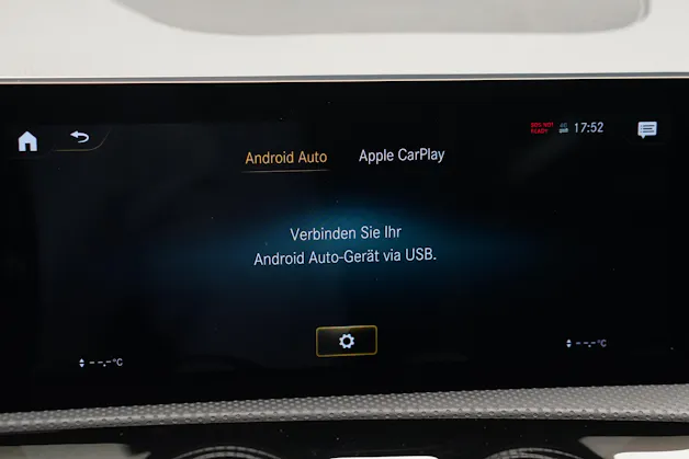 MERCEDES-BENZ A 45 S AMG 4Matic+ Speedshift *CH-Fahrzeug* *Pano* *Performance Sitze*