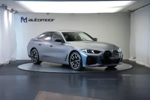 BMW M440i xDrive 48V Gran Coupé M Sport Pro Steptronic *Frozen Grey* *Carbon Paket* *Werksgarantie*