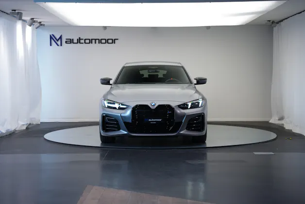 BMW M440i xDrive 48V Gran Coupé M Sport Pro Steptronic *Frozen Grey* *Carbon Paket* *Werksgarantie*