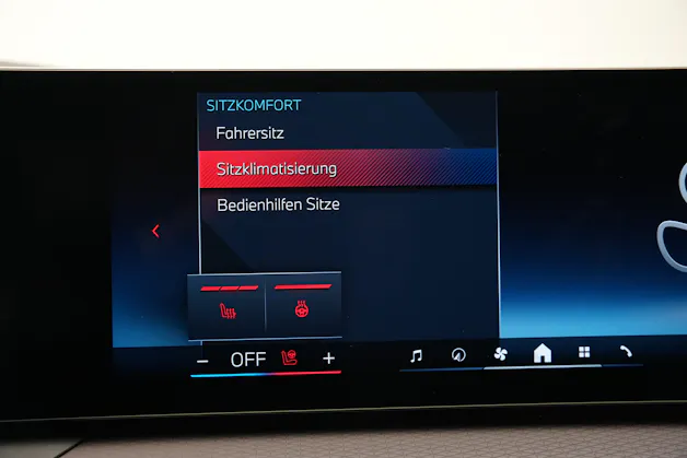 BMW M440i xDrive 48V Gran Coupé M Sport Pro Steptronic *Frozen Grey* *Carbon Paket* *Werksgarantie*