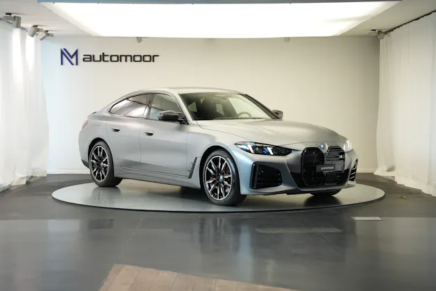 BMW M440i xDrive 48V Gran Coupé M Sport Pro Steptronic *Frozen Grey* *Carbon Paket* *Werksgarantie*