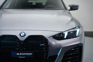 BMW M440i xDrive 48V Gran Coupé M Sport Pro Steptronic *Frozen Grey* *Carbon Paket* *Werksgarantie*