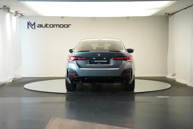 BMW M440i xDrive 48V Gran Coupé M Sport Pro Steptronic *Frozen Grey* *Carbon Paket* *Werksgarantie*