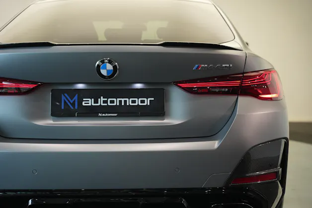 BMW M440i xDrive 48V Gran Coupé M Sport Pro Steptronic *Frozen Grey* *Carbon Paket* *Werksgarantie*