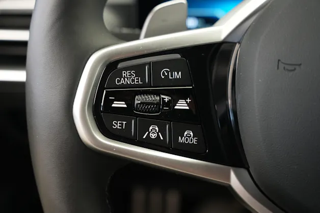 BMW M440i xDrive 48V Gran Coupé M Sport Pro Steptronic *Frozen Grey* *Carbon Paket* *Werksgarantie*