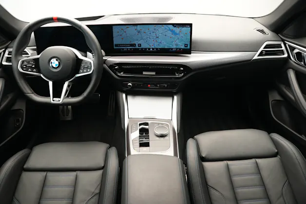 BMW M440i xDrive 48V Gran Coupé M Sport Pro Steptronic *Frozen Grey* *Carbon Paket* *Werksgarantie*