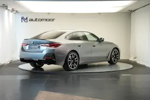 BMW M440i xDrive 48V Gran Coupé M Sport Pro Steptronic *Frozen Grey* *Carbon Paket* *Werksgarantie*