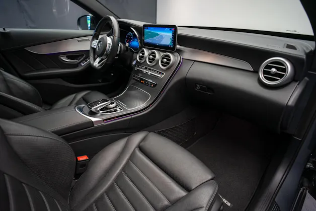 MERCEDES-BENZ C 200 Swiss Star AMG Line 4Matic 9G-Tronic