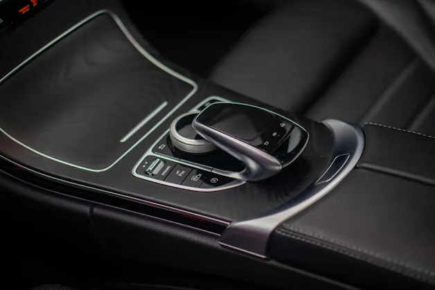 MERCEDES-BENZ C 200 Swiss Star AMG Line 4Matic 9G-Tronic